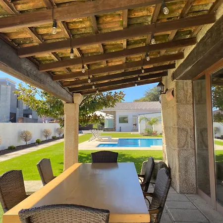 Casa de Férias Con Piscina Vina De Millan O Grove