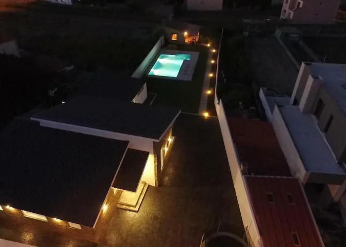 Con Piscina Vina De Millan Tatil Evi O Grove